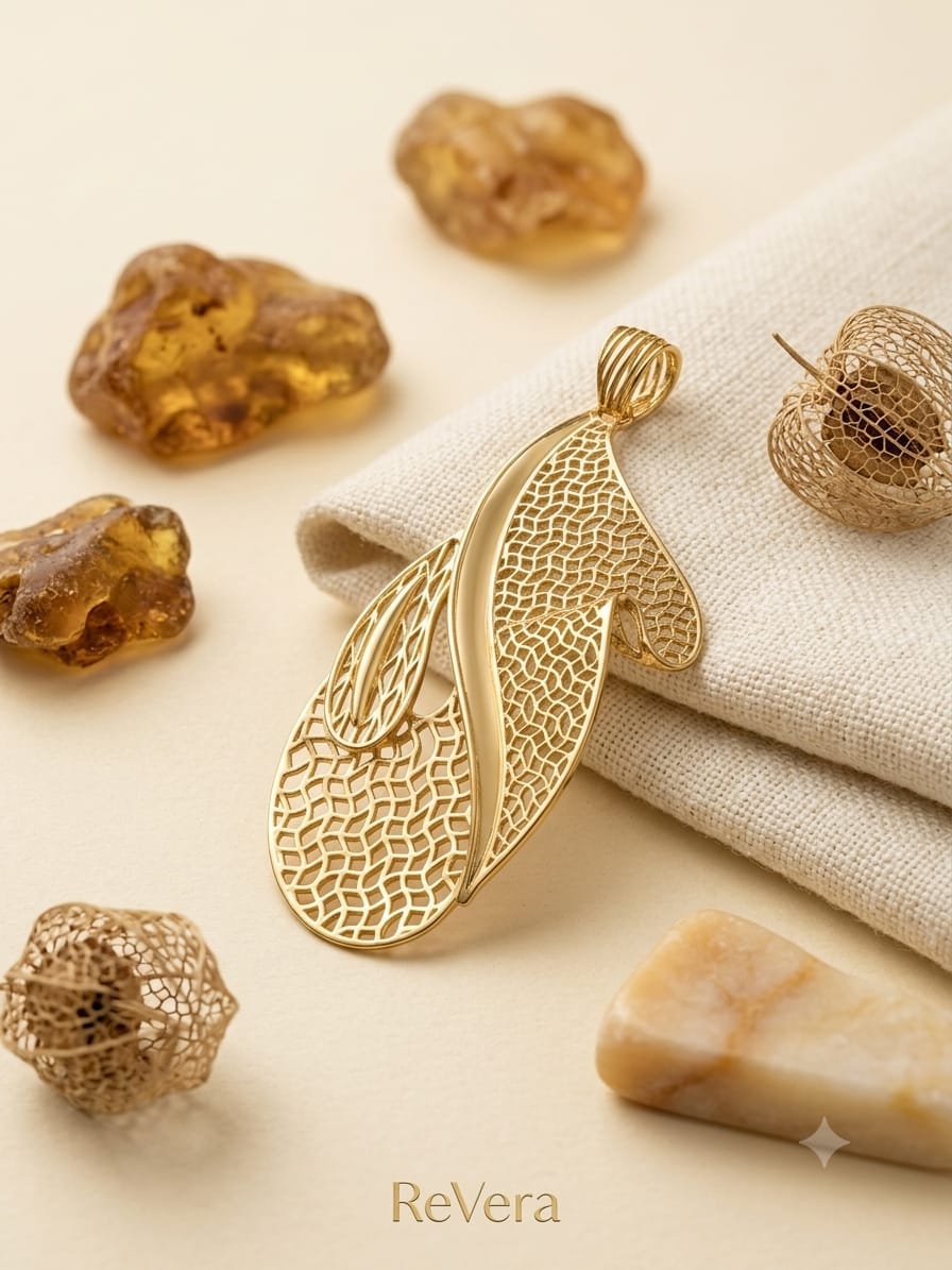 Sovereign Pendant - 1
