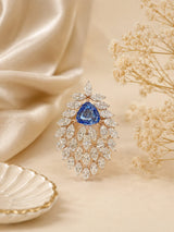 Boutique Pendant